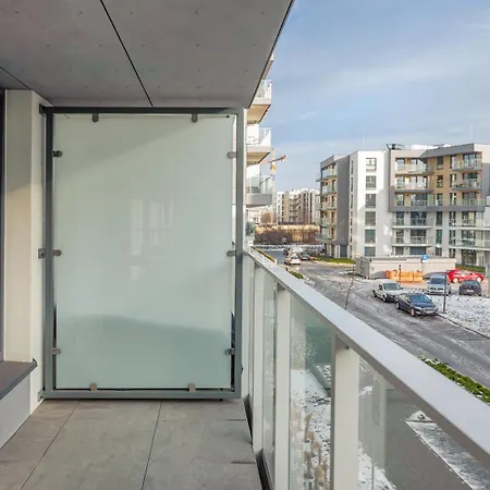 Przystan Letnica, Sun & Snow *