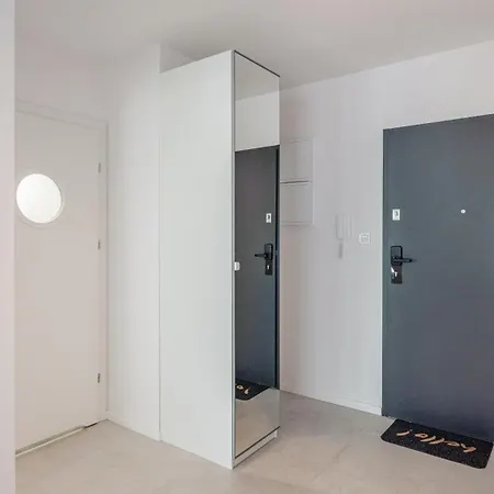 Przystan Letnica, Sun & Snow * Gdansk