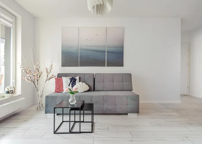 Przystan Letnica, Sun & Snow *